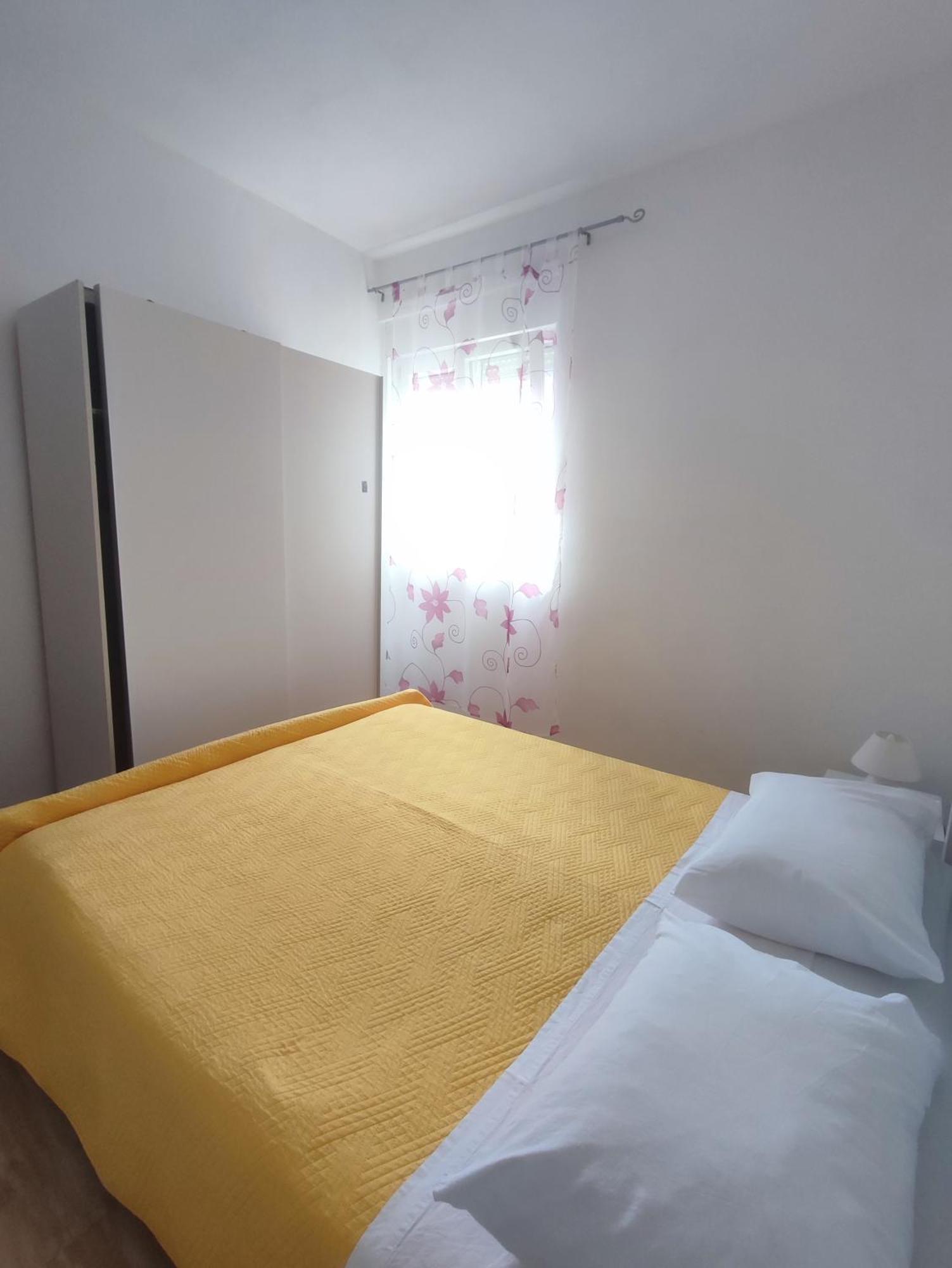 Ravkin Apartments Zára Kültér fotó
